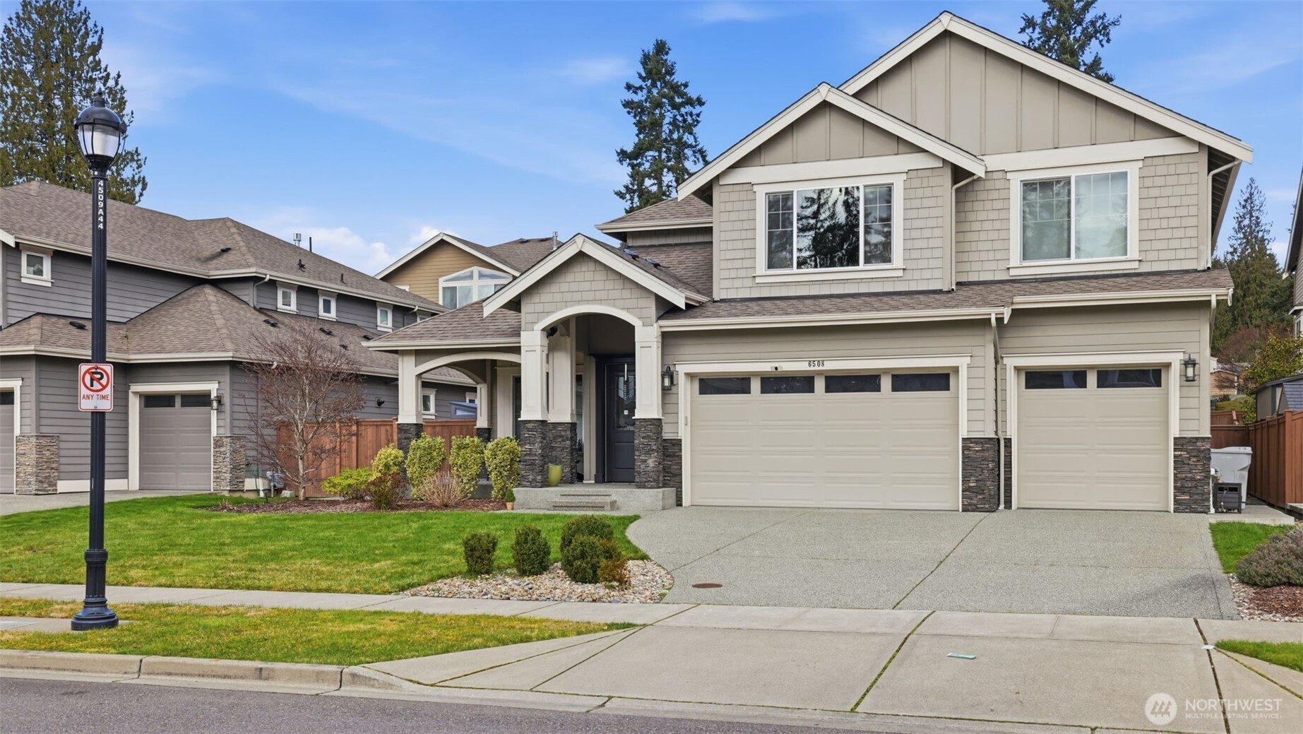 6508 SE 7th Place , Renton, WA 98059