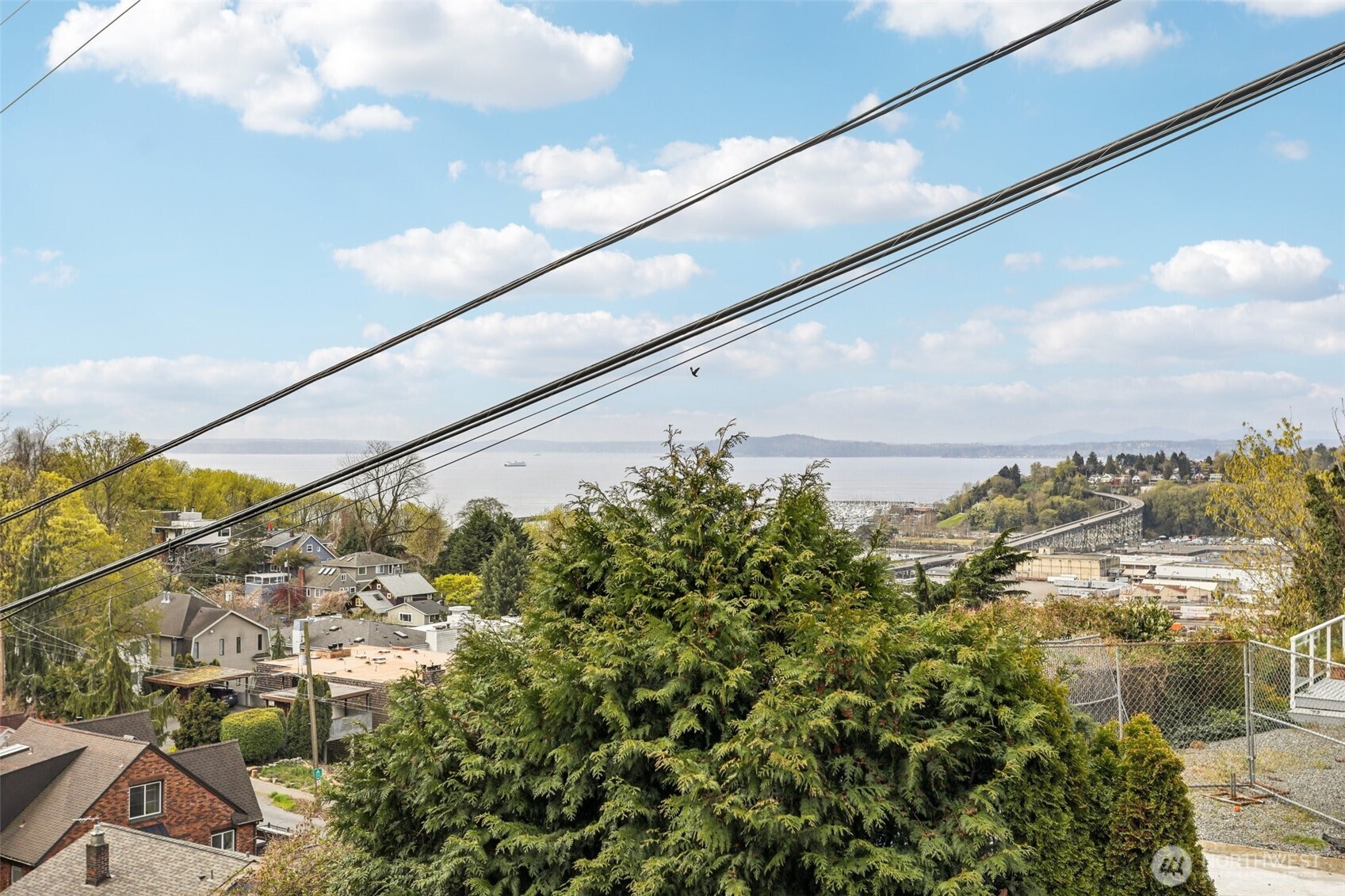 1939 10th Avenue W #B, Seattle, WA 98119