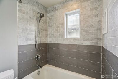 1939 10th Avenue W #B, Seattle, WA 98119 - Photo 19