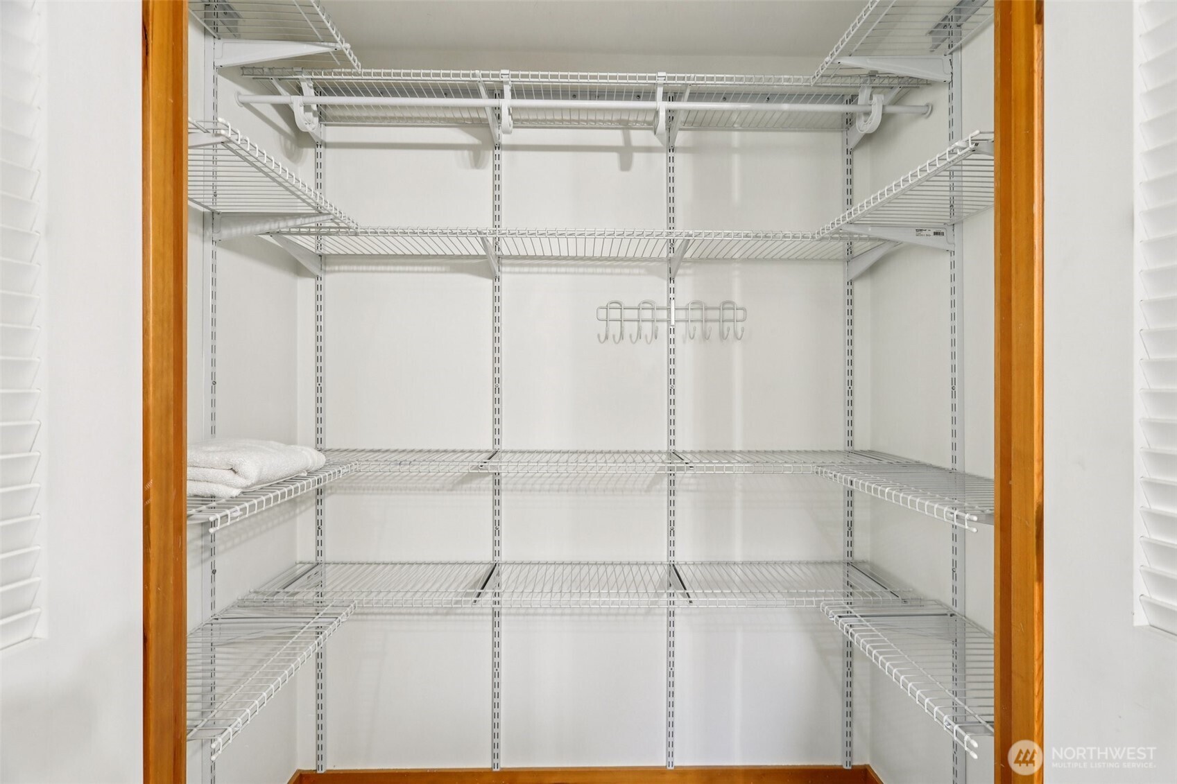 1939 10th Avenue W #B, Seattle, WA 98119