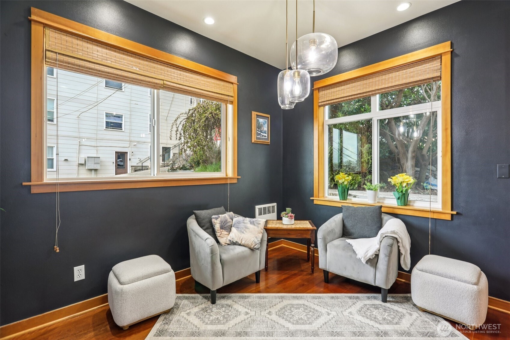 1939 10th Avenue W #B, Seattle, WA 98119