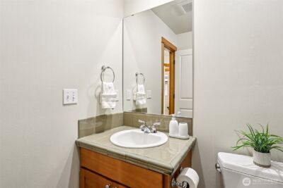 1939 10th Avenue W #B, Seattle, WA 98119 - Photo 24