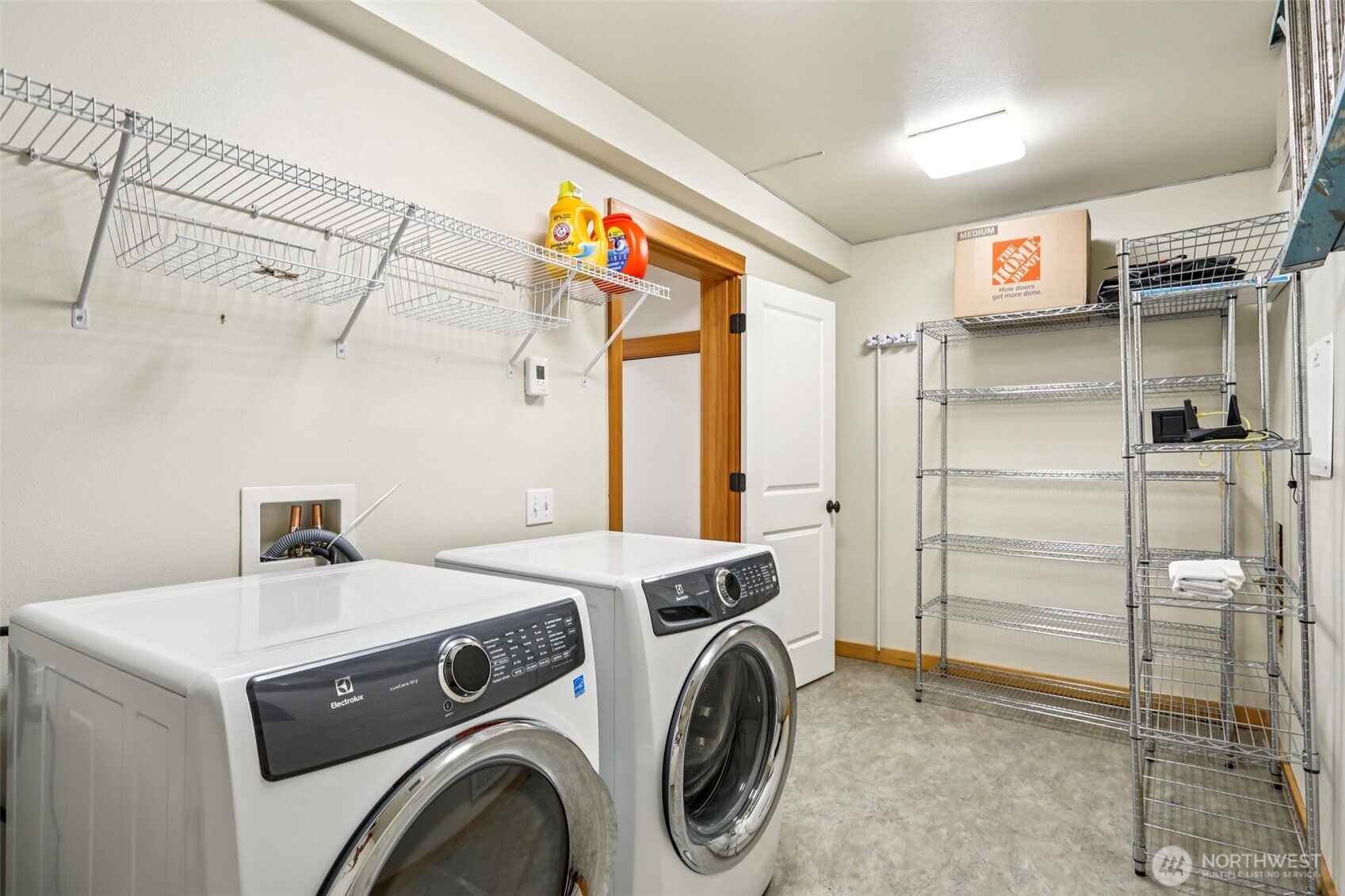 1939 10th Avenue W #B, Seattle, WA 98119