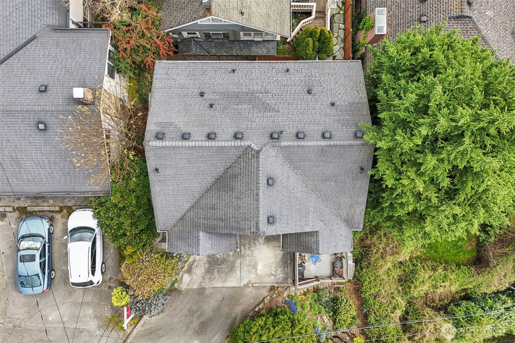 1939 10th Avenue W #B, Seattle, WA 98119