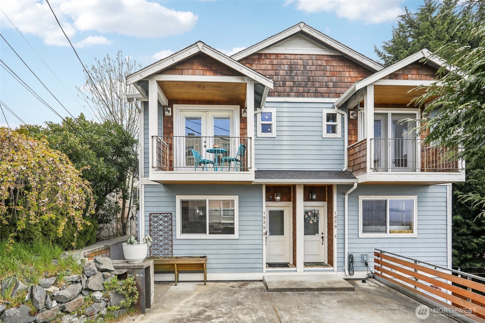 1939 10th Avenue W #B, Seattle, WA 98119