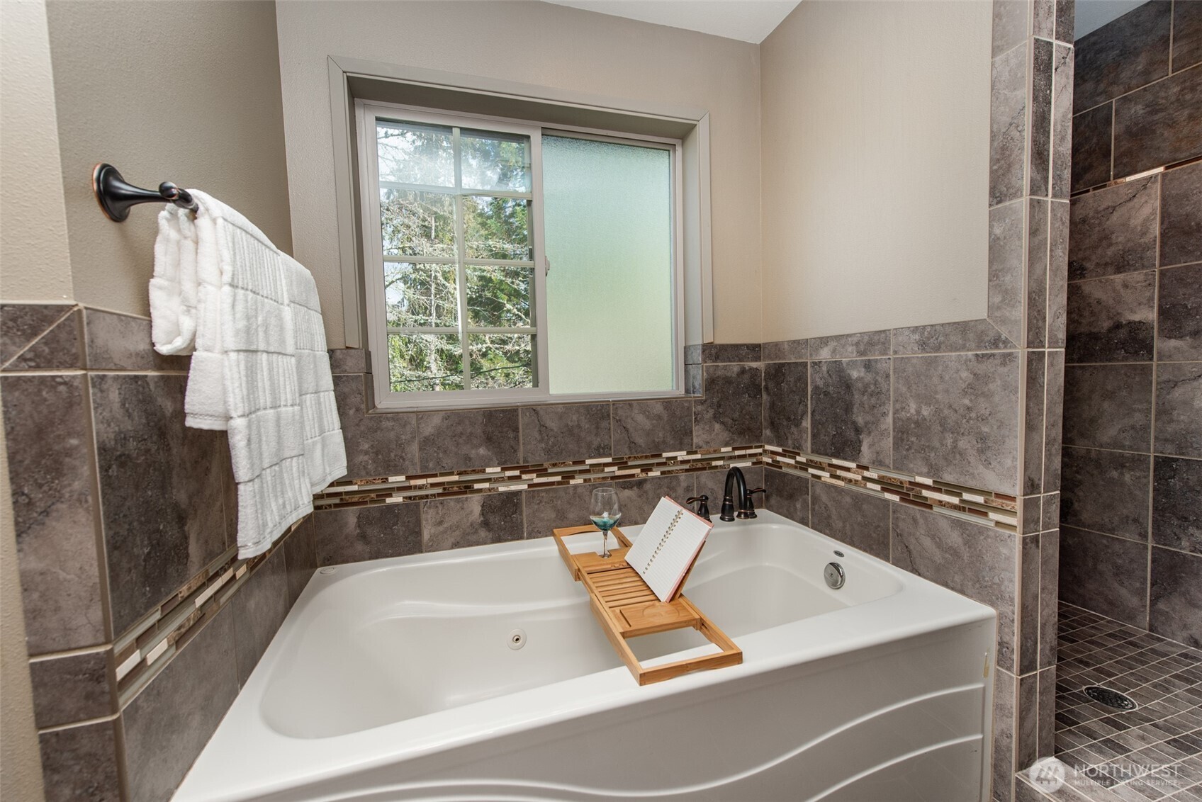 772 Taylor Cutoff Road , Sequim, WA 98382