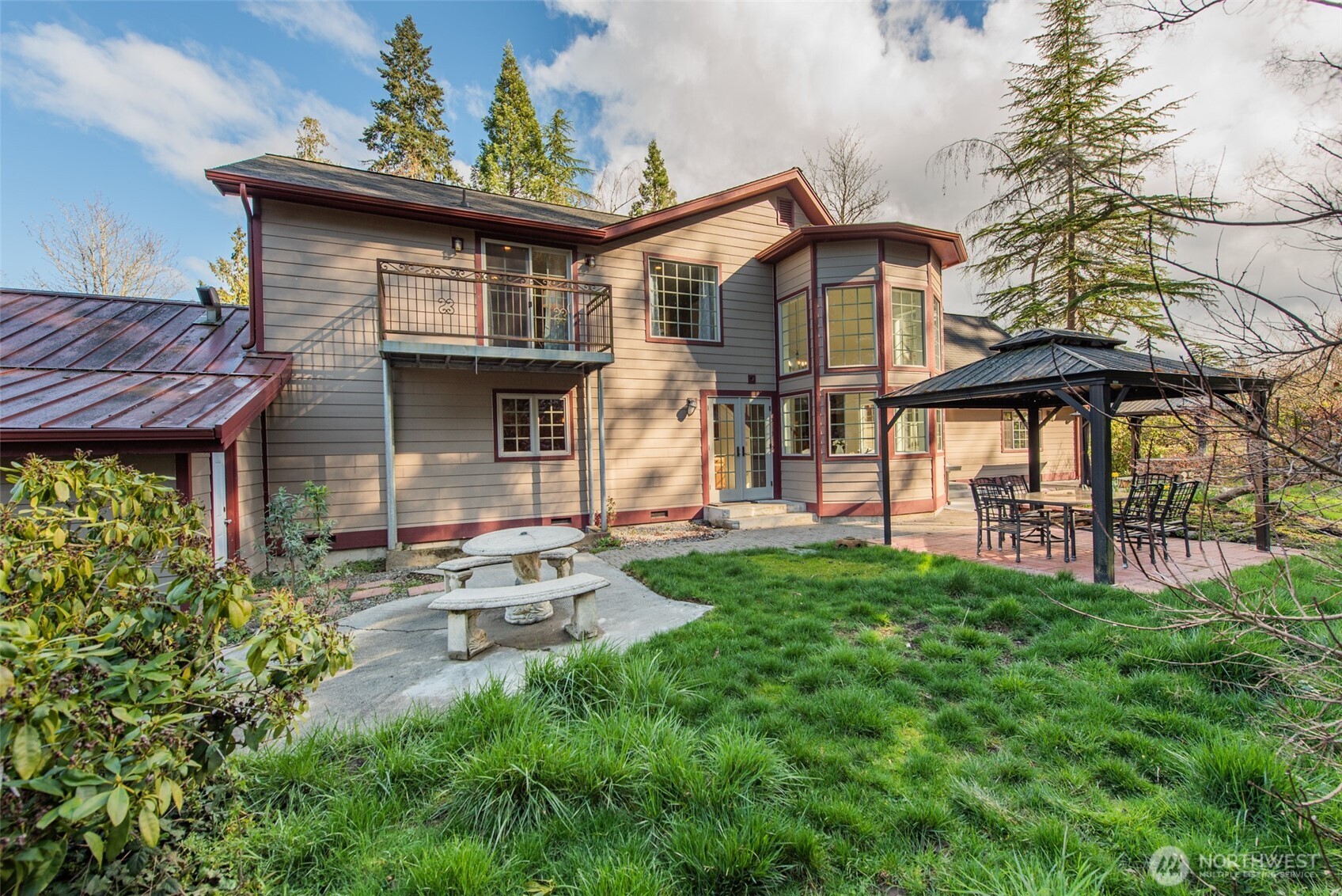 772 Taylor Cutoff Road , Sequim, WA 98382