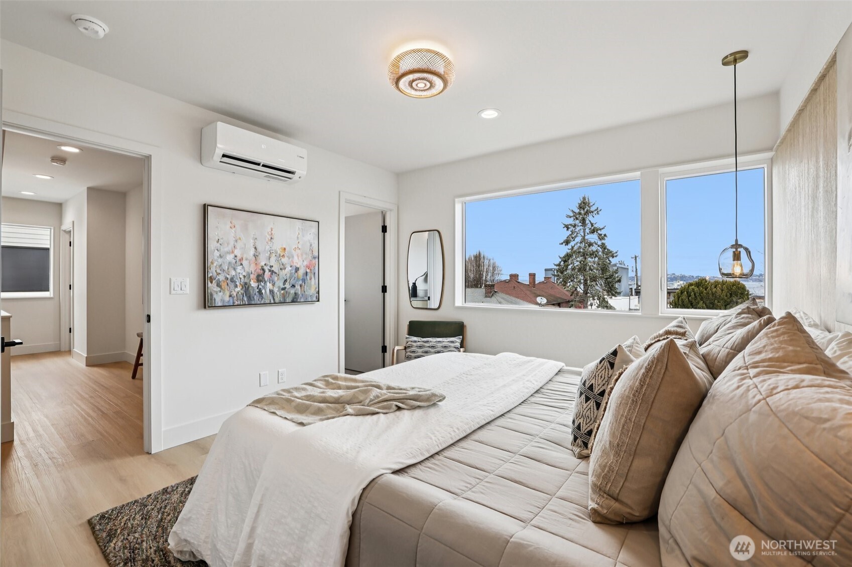 2626 58th Avenue SW #A, Seattle, WA 98116