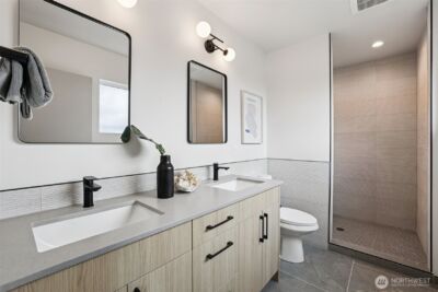 2626 58th Avenue SW #A, Seattle, WA 98116 - Photo 17