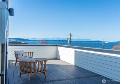 2626 58th Avenue SW #A, Seattle, WA 98116 - Photo 2