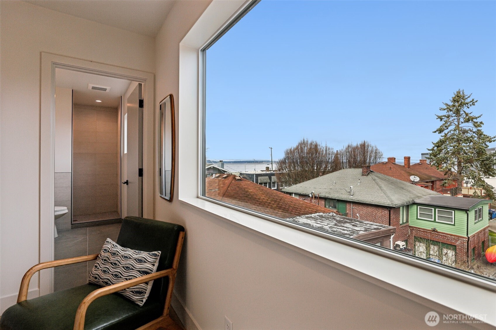 2626 58th Avenue SW #A, Seattle, WA 98116