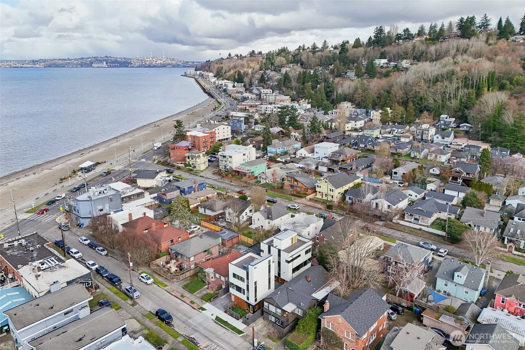 2626 58th Avenue SW #A, Seattle, WA 98116