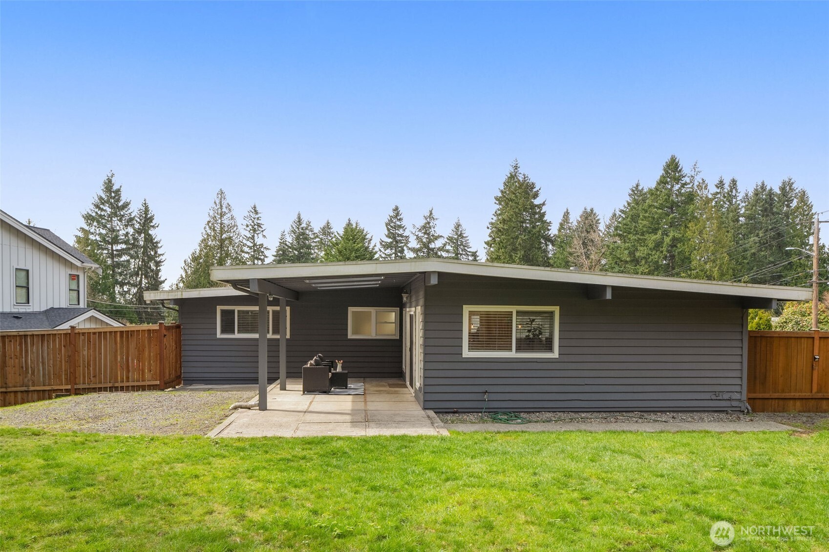 334 157th Avenue NE, Bellevue, WA 98008