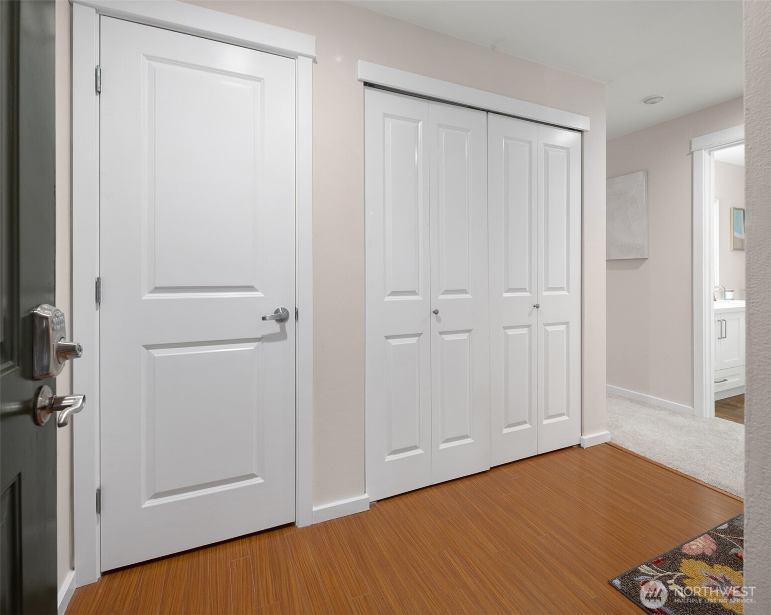 11215 NE 128th Street #L302, Kirkland, WA 98034-4737