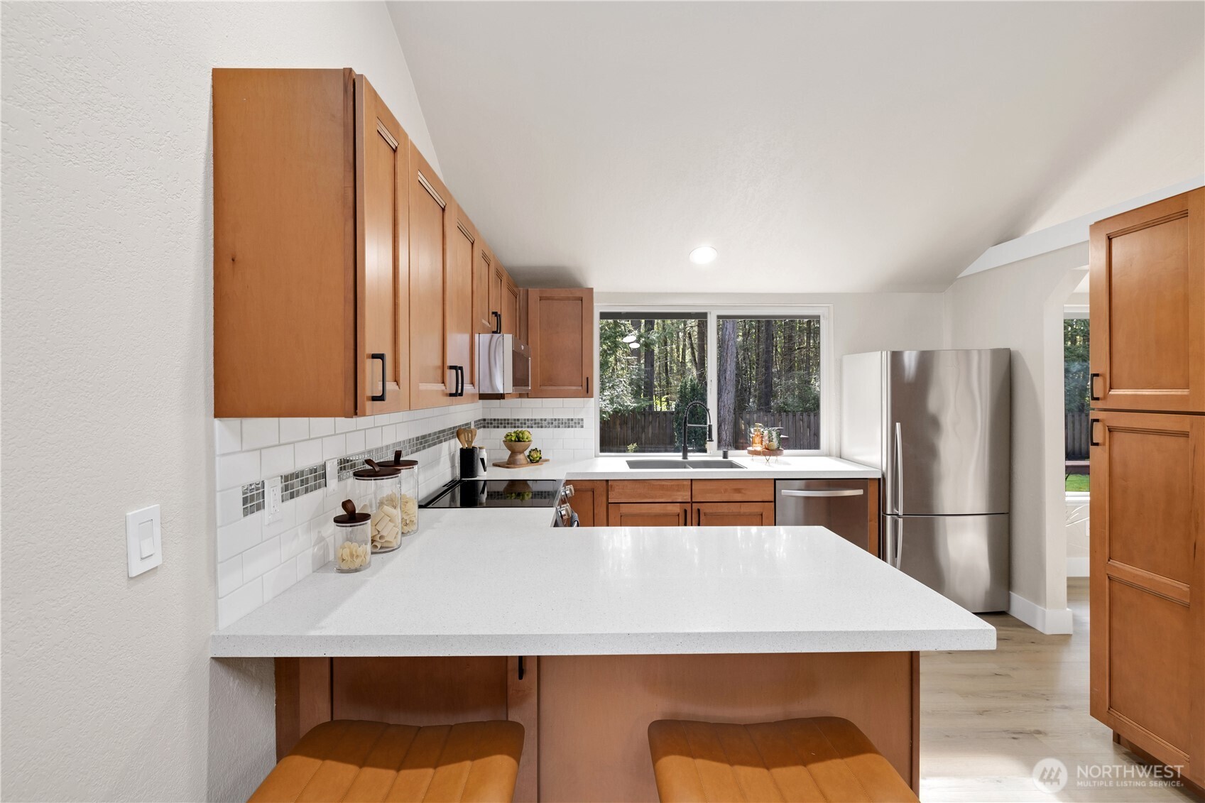 7215 54th Avenue NW, Gig Harbor, WA 98335