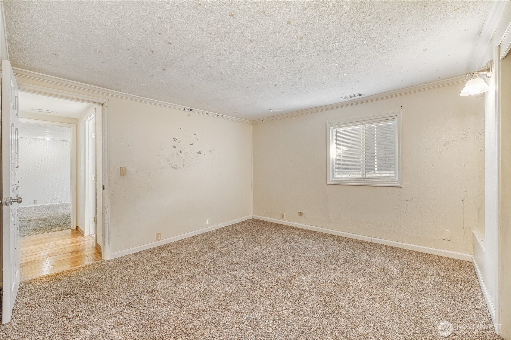 5025 45th Avenue SE, Lacey, WA 98503