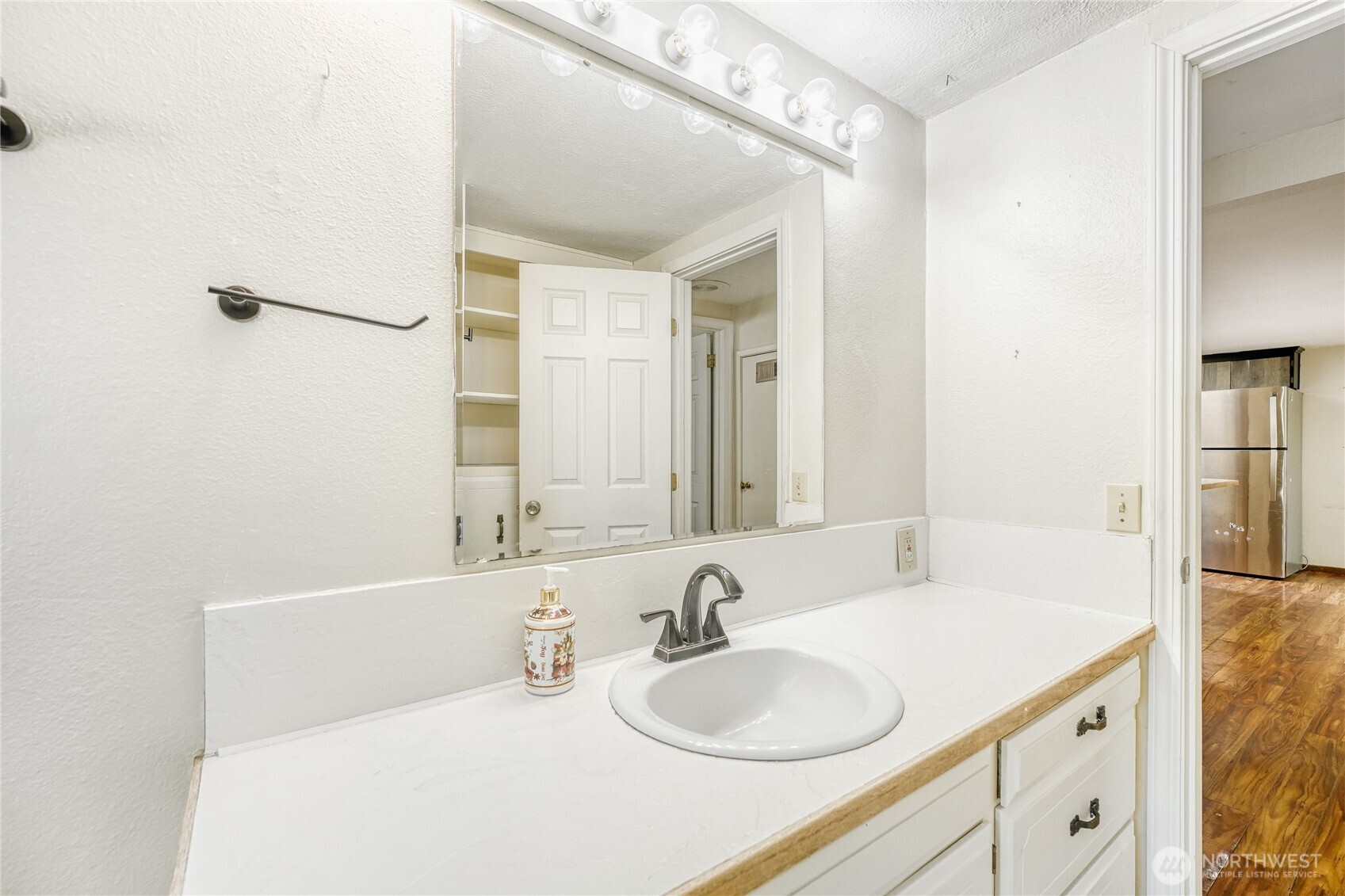 5025 45th Avenue SE, Lacey, WA 98503