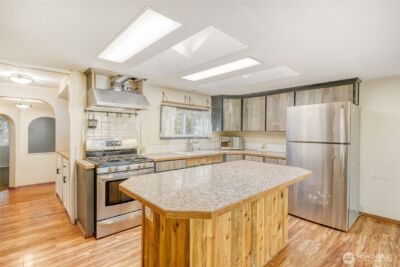 5025 45th Avenue SE, Lacey, WA 98503 - Photo 4