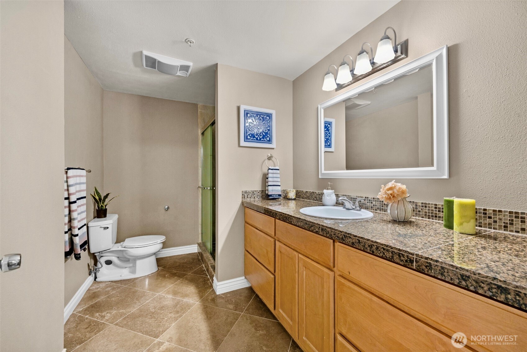 1001 W Casino Road #B101, Everett, WA 98204