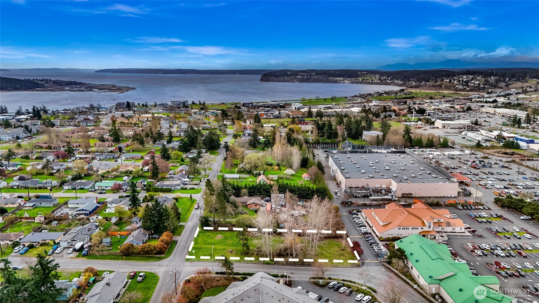 427 SE Ely Street , Oak Harbor, WA 98277