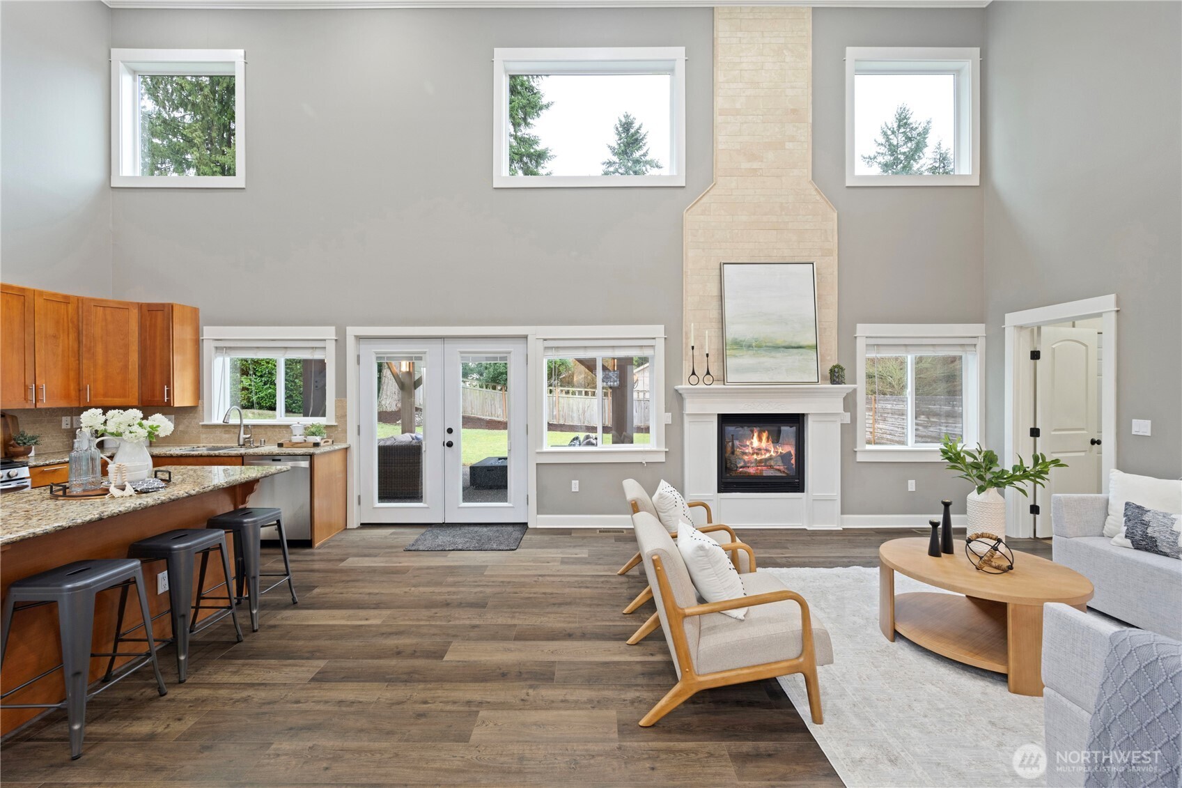 12411 NE 108th Place , Kirkland, WA 98033-4654