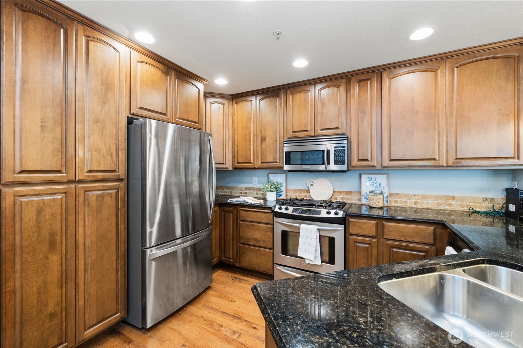 21900 SE 242nd Street #E-1, Maple Valley, WA 98038