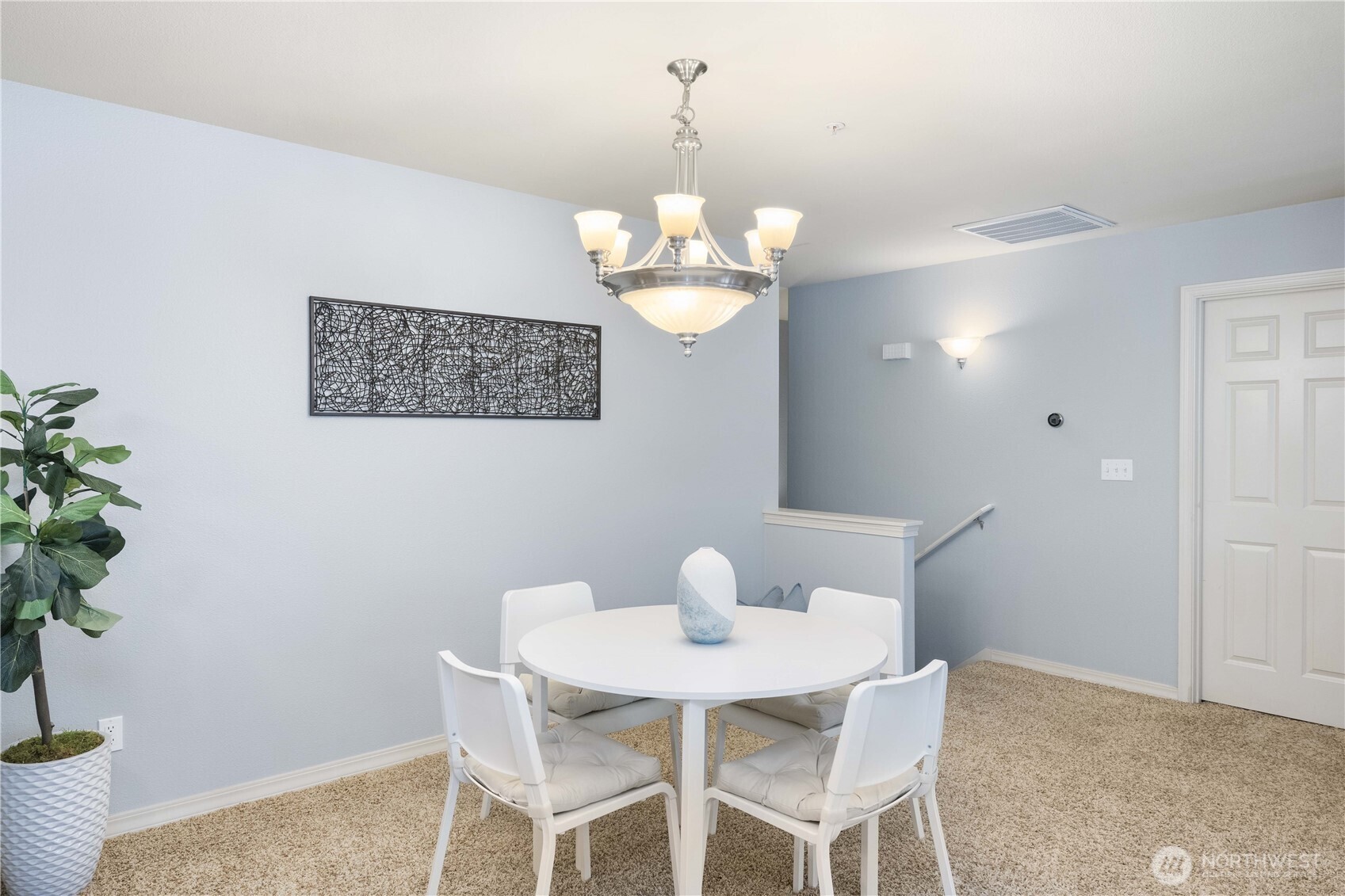 21900 SE 242nd Street #E-1, Maple Valley, WA 98038