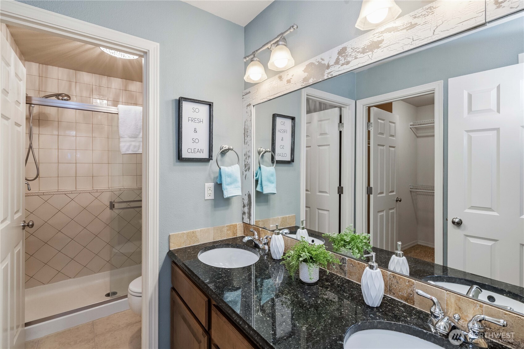 21900 SE 242nd Street #E-1, Maple Valley, WA 98038