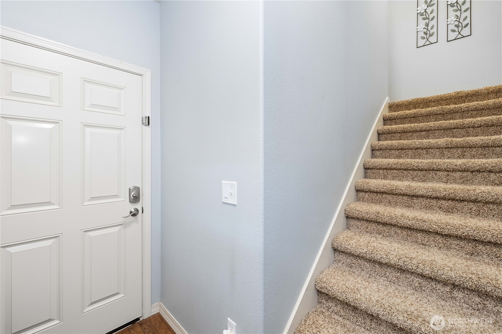 21900 SE 242nd Street #E-1, Maple Valley, WA 98038