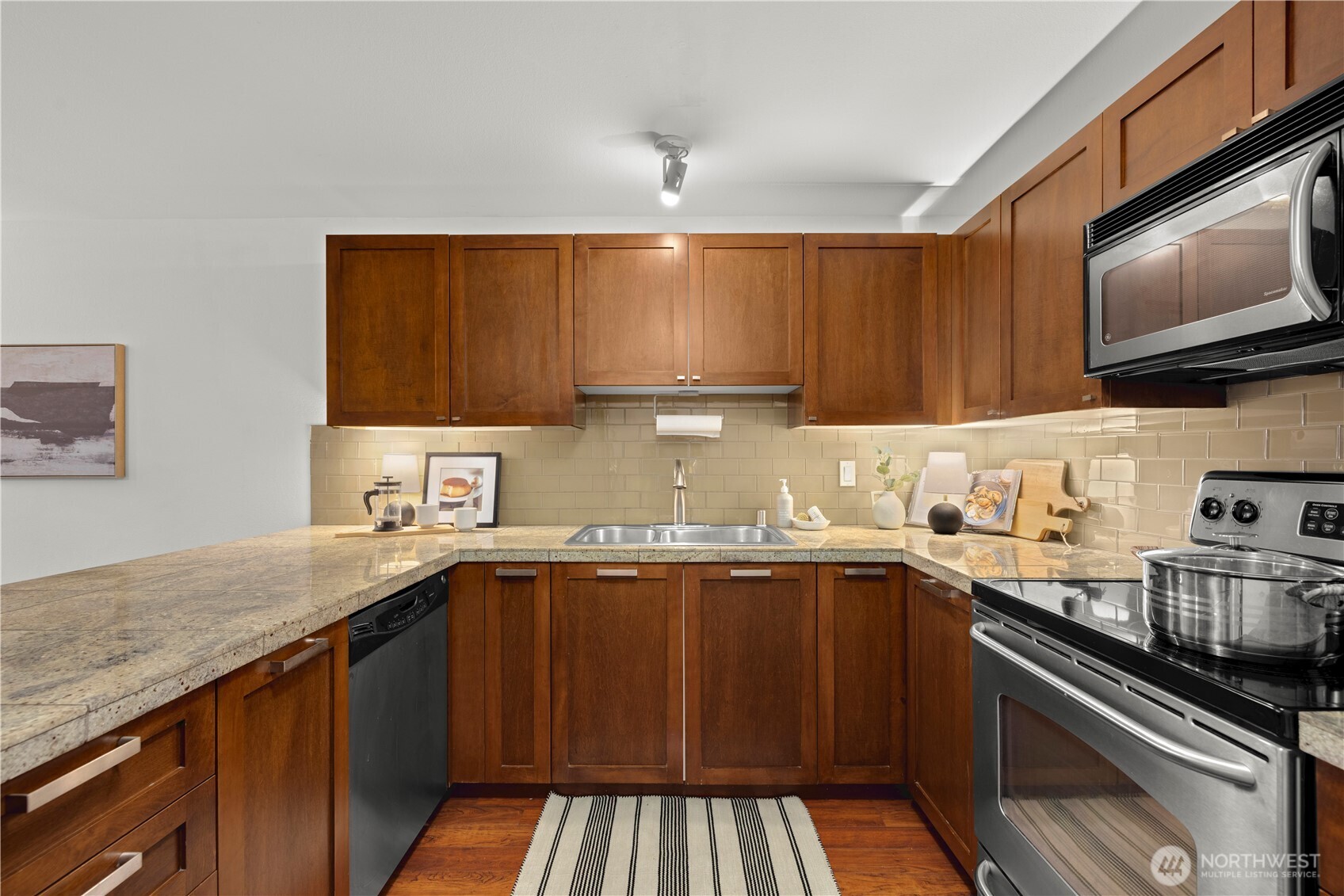 3018 128th Avenue SE #12, Bellevue, WA 98005