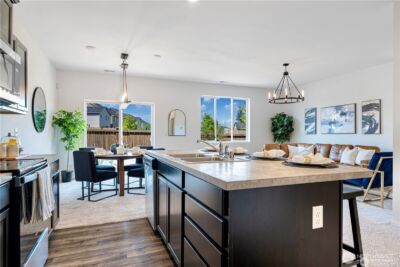 18328 110 Avenue E, Puyallup, WA 98374 - Photo 4