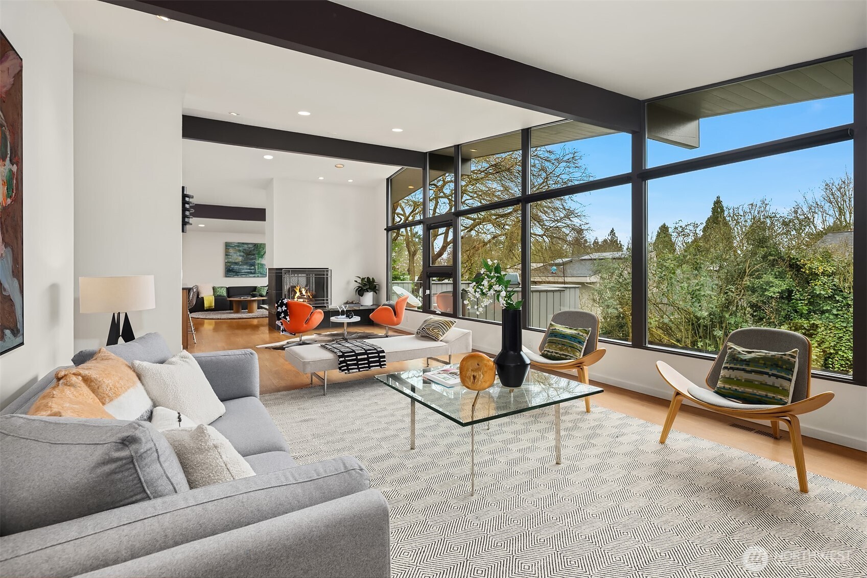 3055 44th Avenue W, Seattle, WA 98199