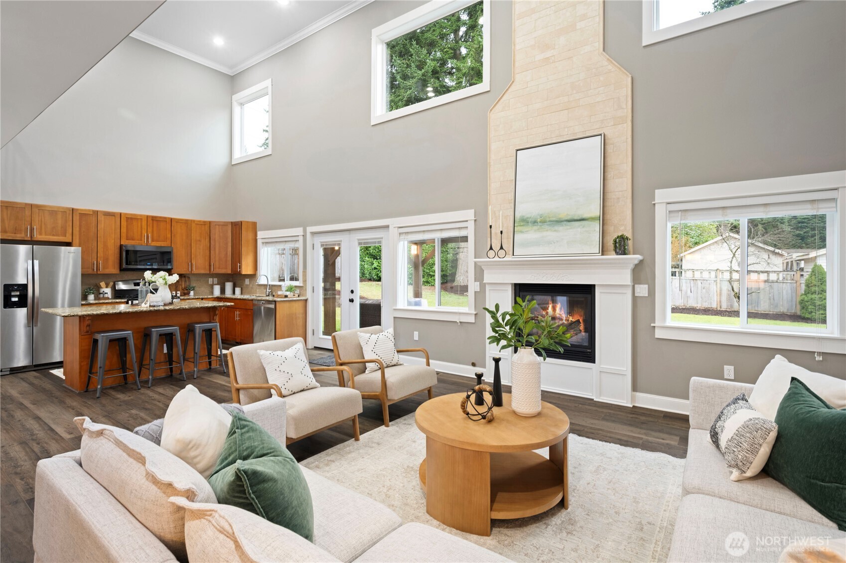 12411 NE 108th Place , Kirkland, WA 98033-4654