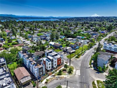 4302 S Holden Street , Seattle, WA 98118