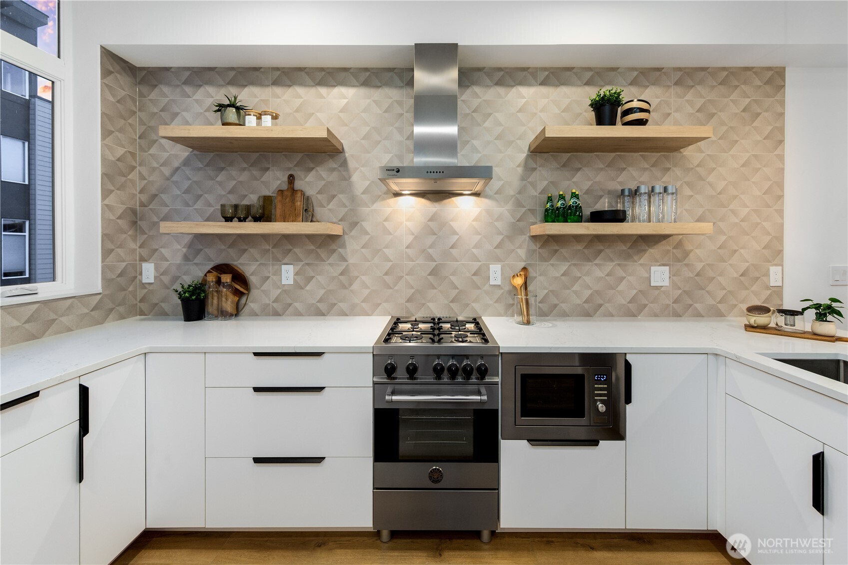 4302 S Holden Street , Seattle, WA 98118