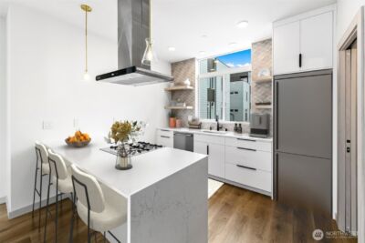 7560 43rd Avenue S, Seattle, WA 98118 - Photo 10