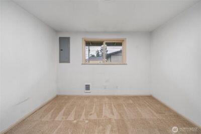 6621 S Pine Street , Tacoma, WA 98409 - Photo 13