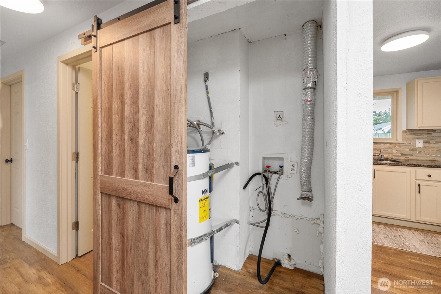 6621 S Pine Street , Tacoma, WA 98409