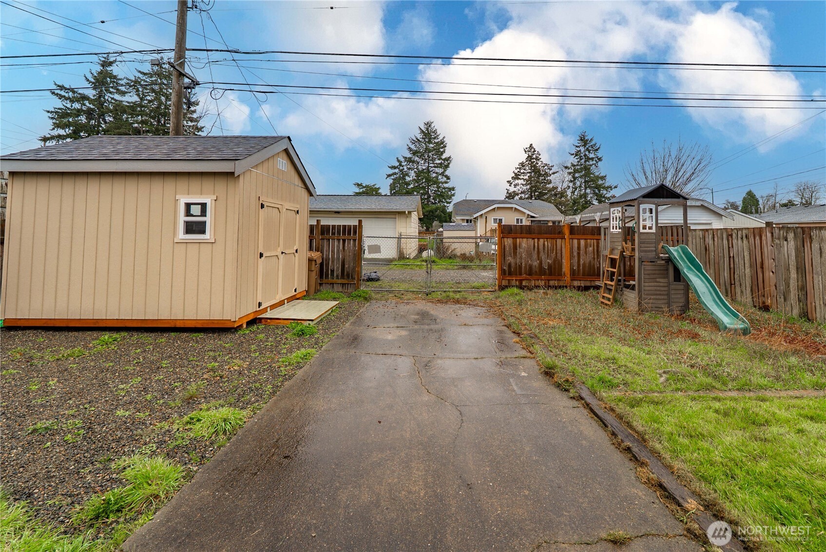 6621 S Pine Street , Tacoma, WA 98409