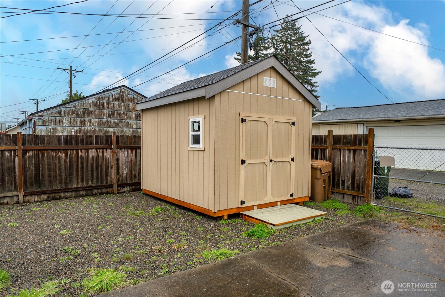 6621 S Pine Street , Tacoma, WA 98409