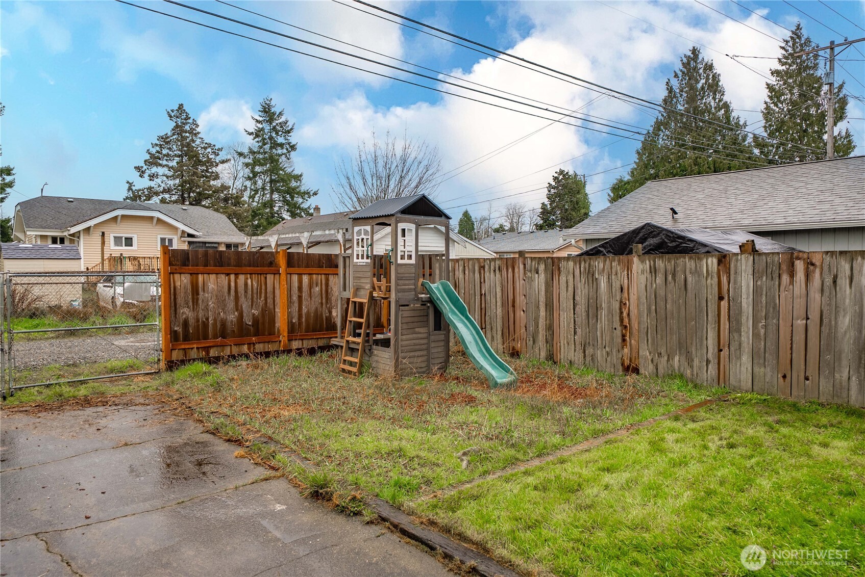 6621 S Pine Street , Tacoma, WA 98409