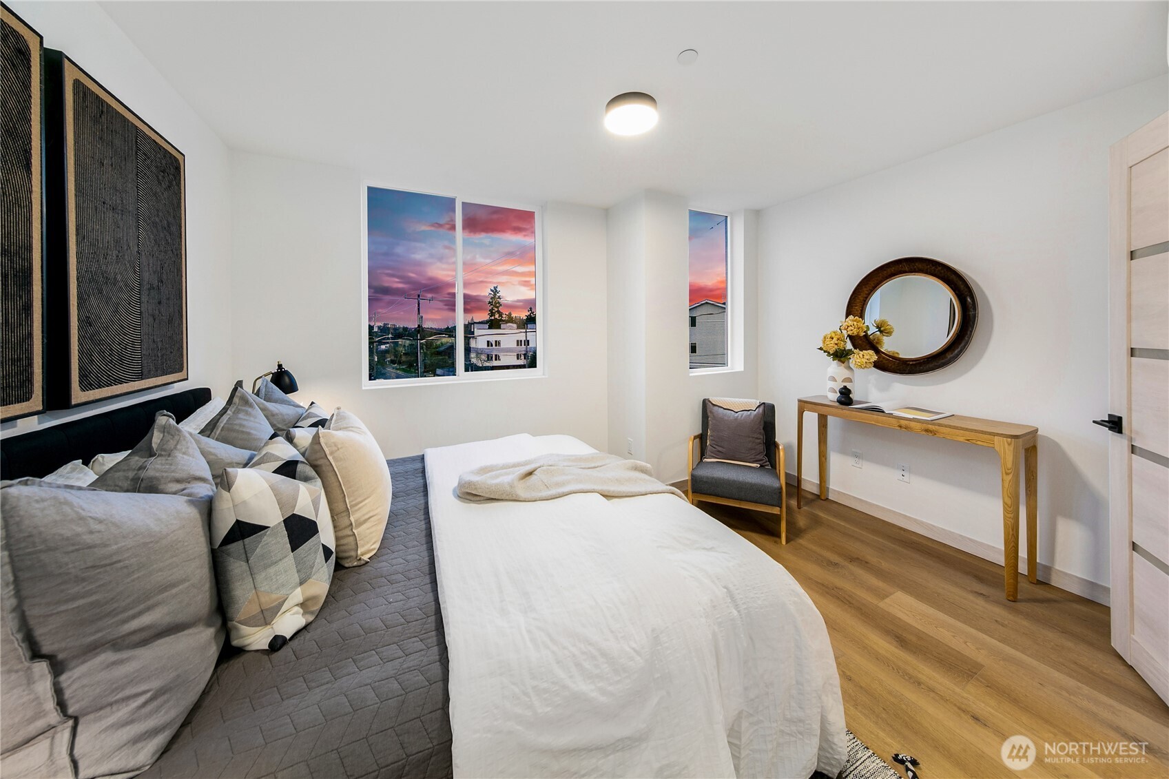 4302 S Holden Street , Seattle, WA 98118