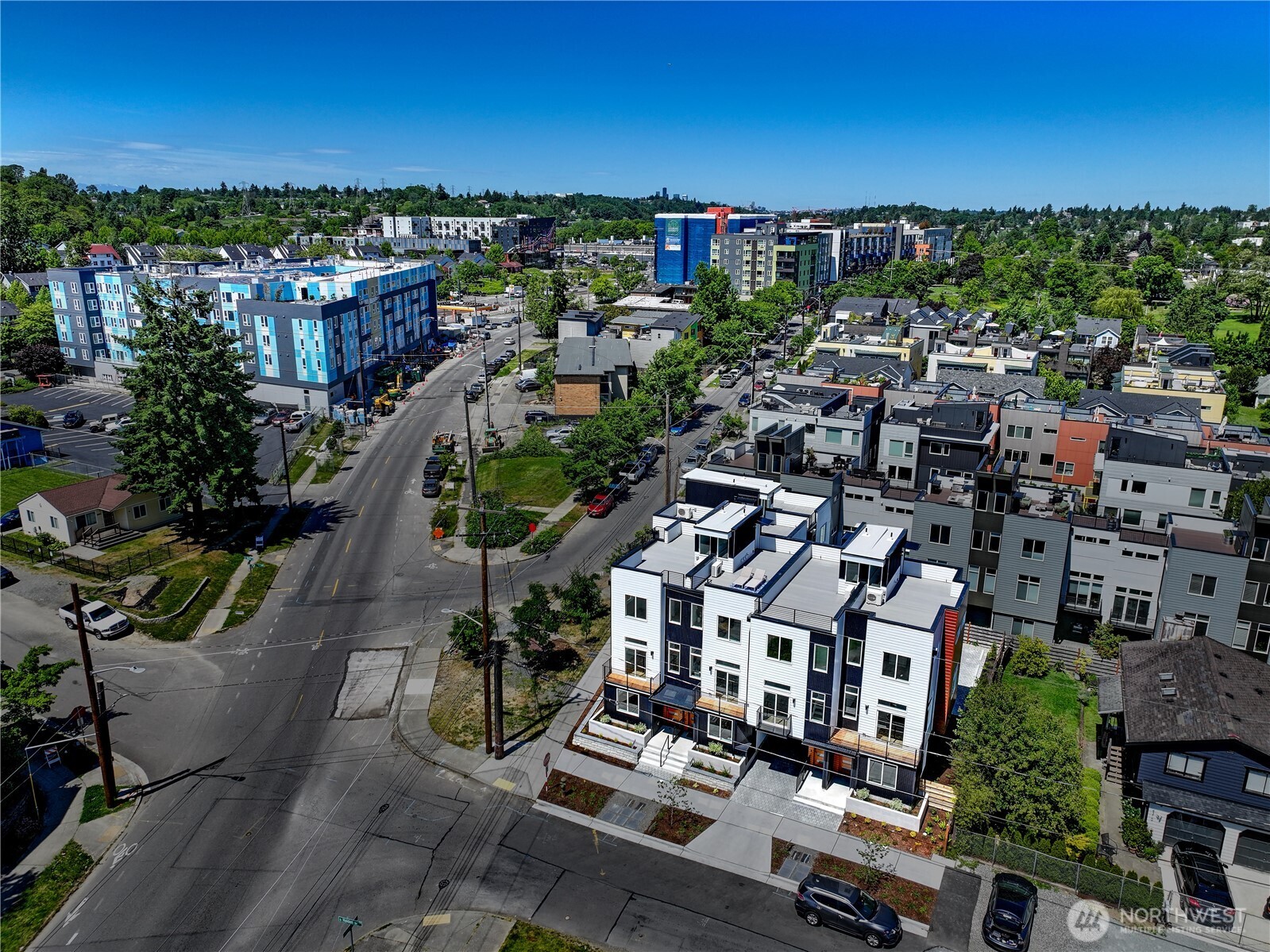 4302 S Holden Street , Seattle, WA 98118