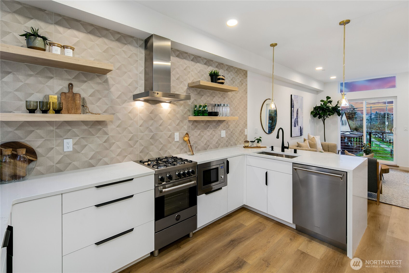 4302 S Holden Street , Seattle, WA 98118