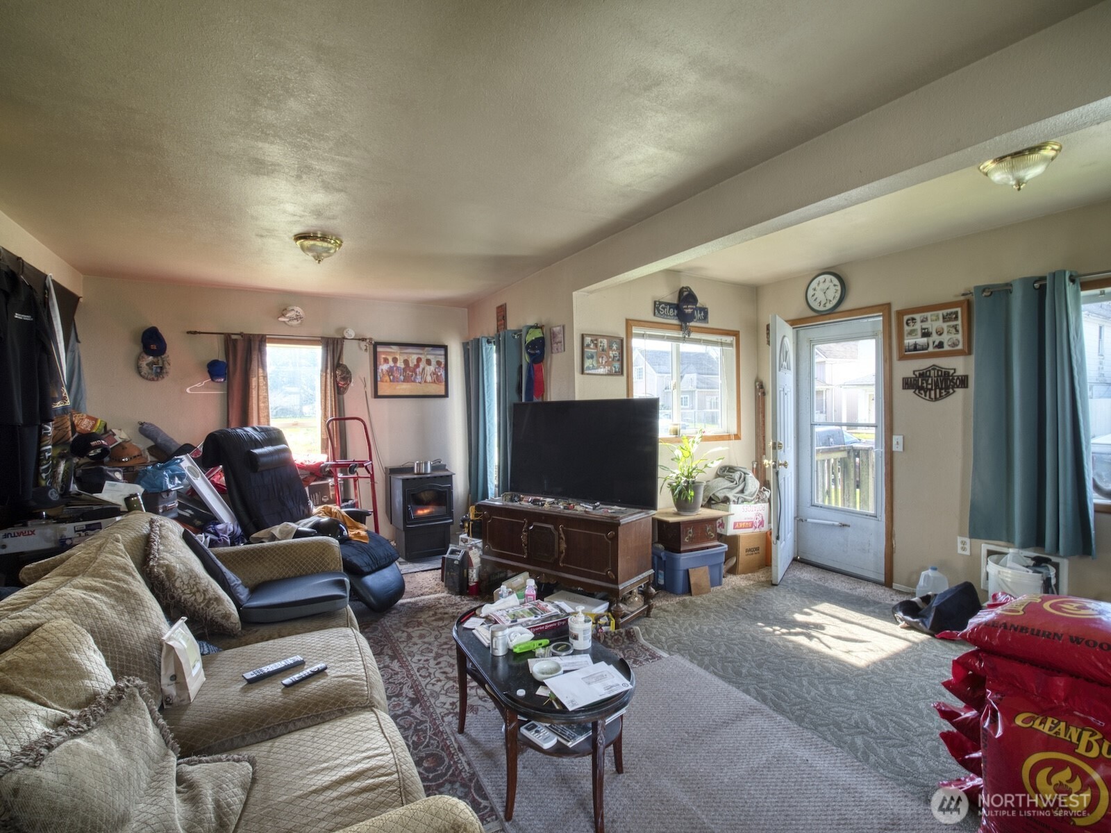 620 Monroe Street , Hoquiam, WA 98550