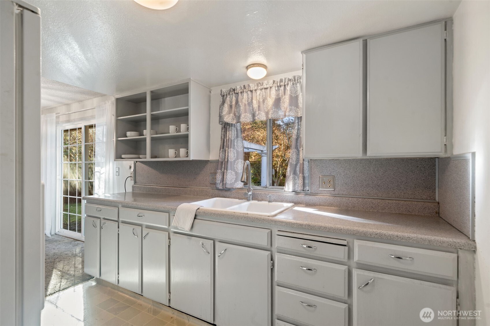 2276 Ponderosa Drive SE, Port Orchard, WA 98366