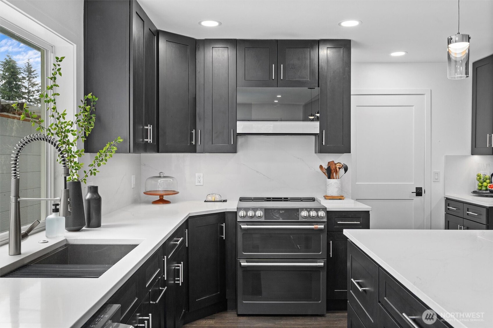 16100 SE 113th Place , Renton, WA 98059