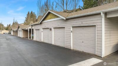 710 240th Way SE #J302, Sammamish, WA 98074 - Photo 4