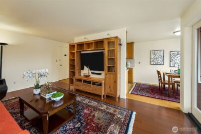 5818 NE 70th Street #A312, Seattle, WA 98115 - Photo 4