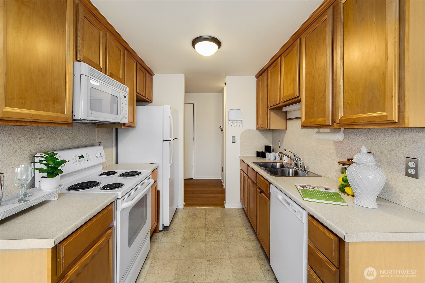 5818 NE 70th Street #A312, Seattle, WA 98115